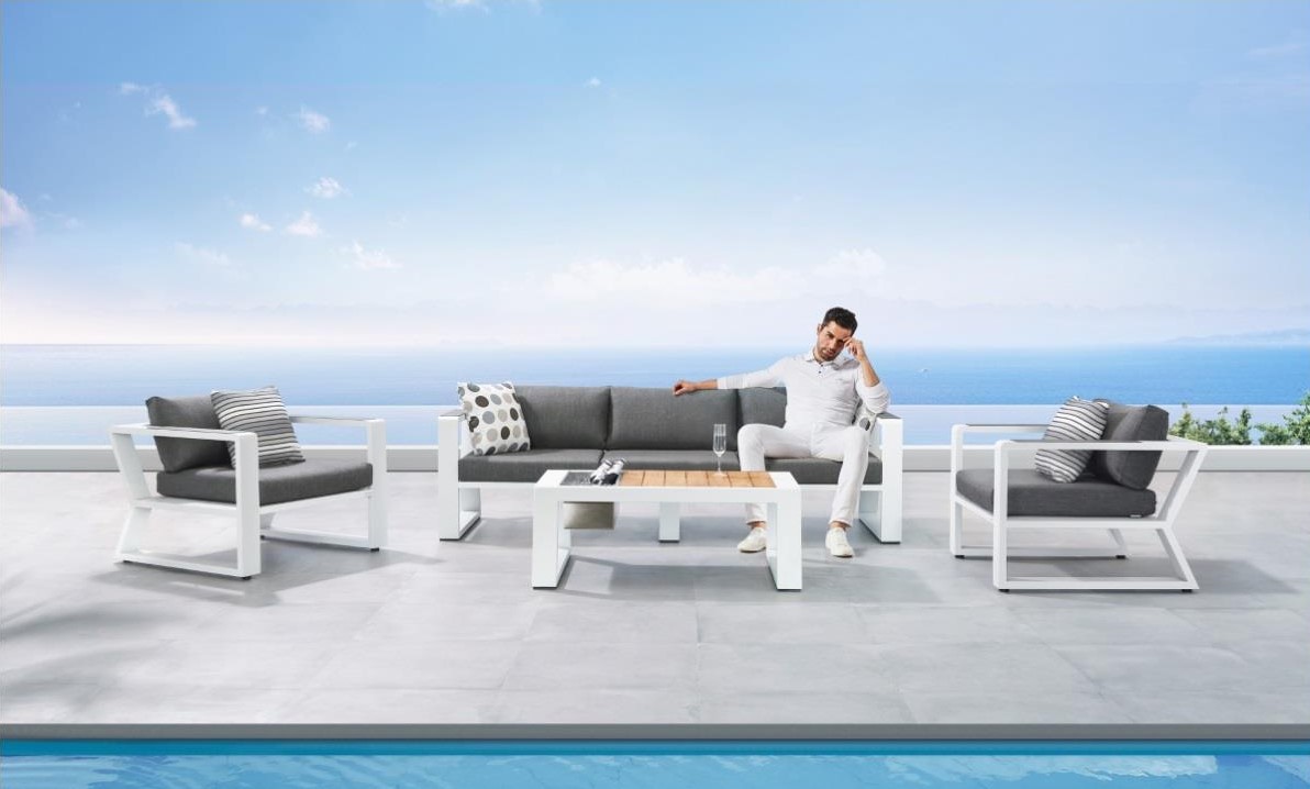 Exee-3 Lounge Set