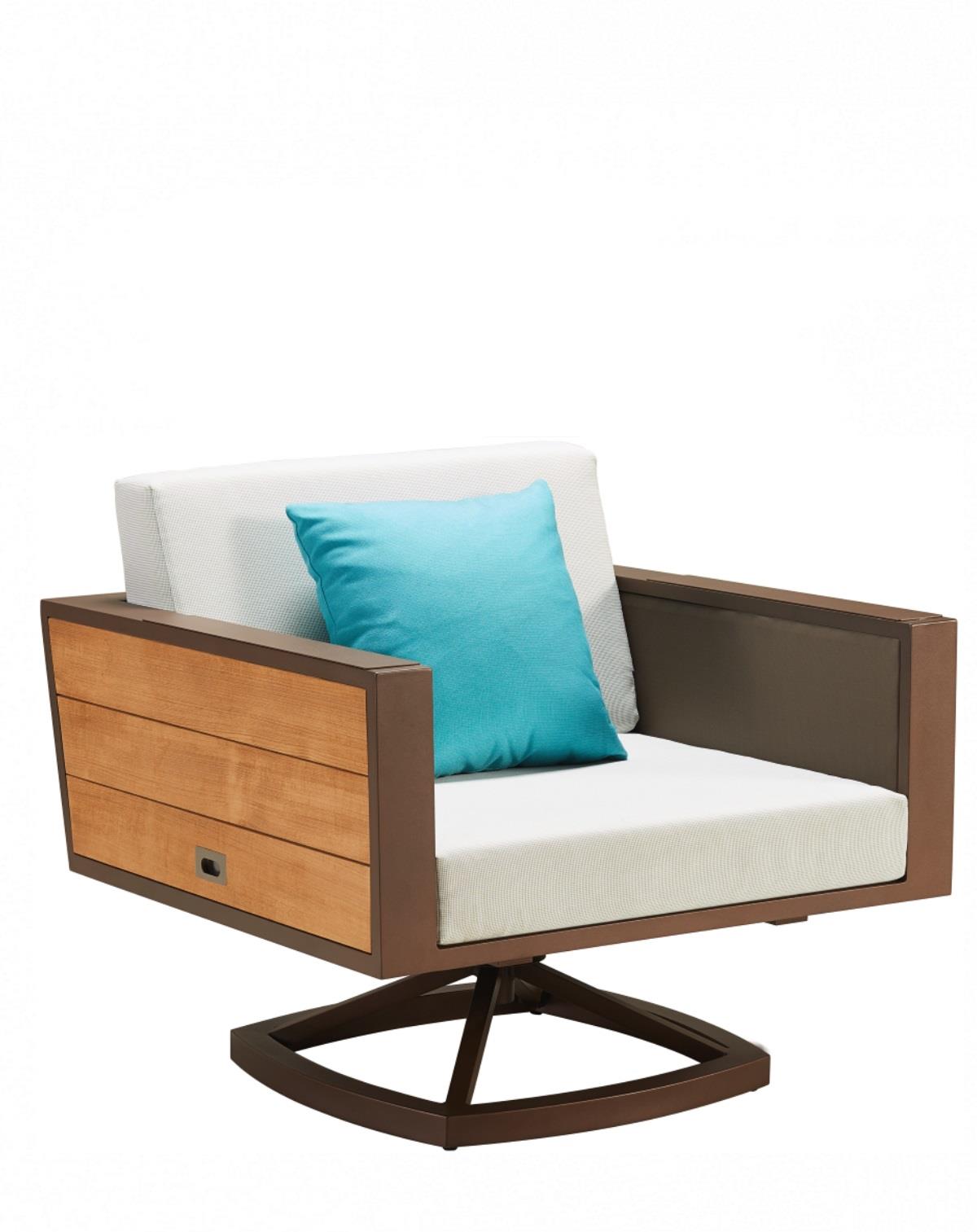 York/L1 Armchair