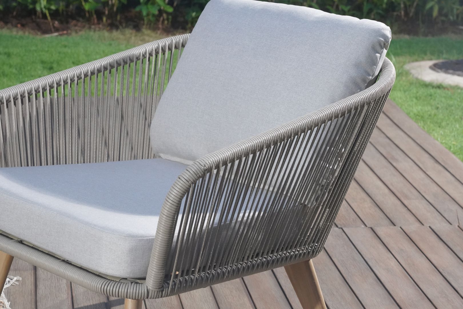 Finch-2 Lounge Set