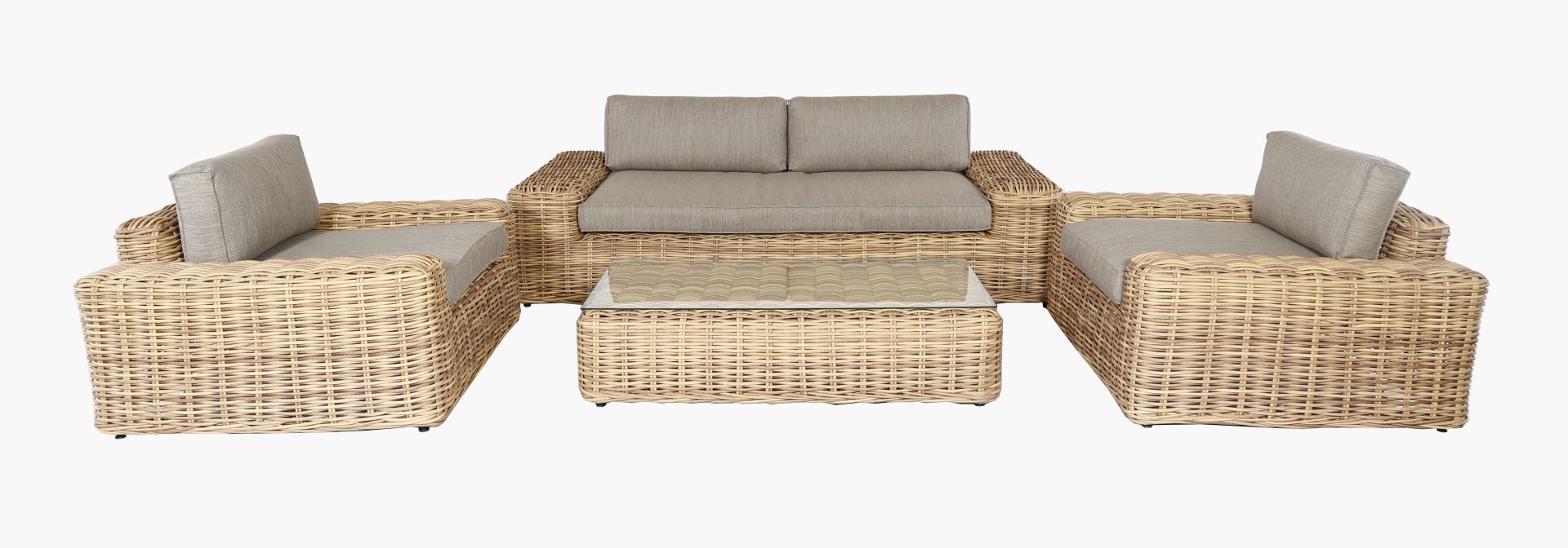 Yate-3 Lounge Set