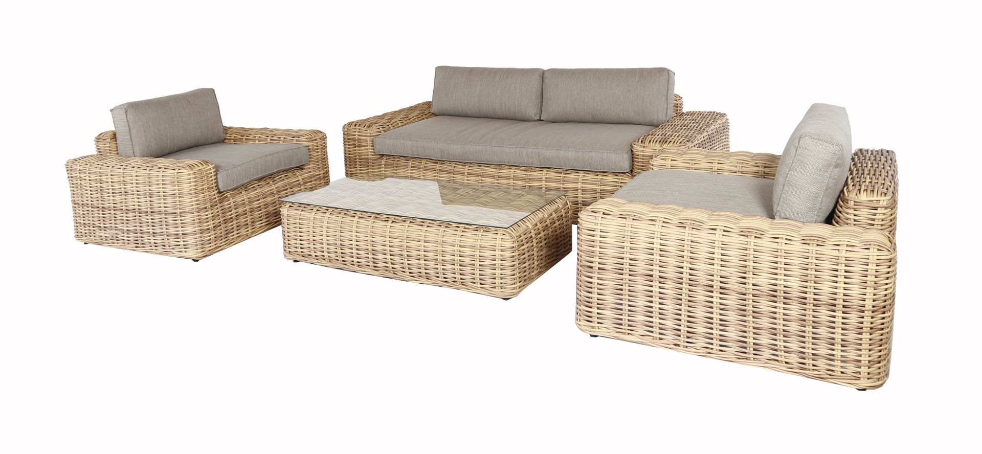 Yate-3 Lounge Set