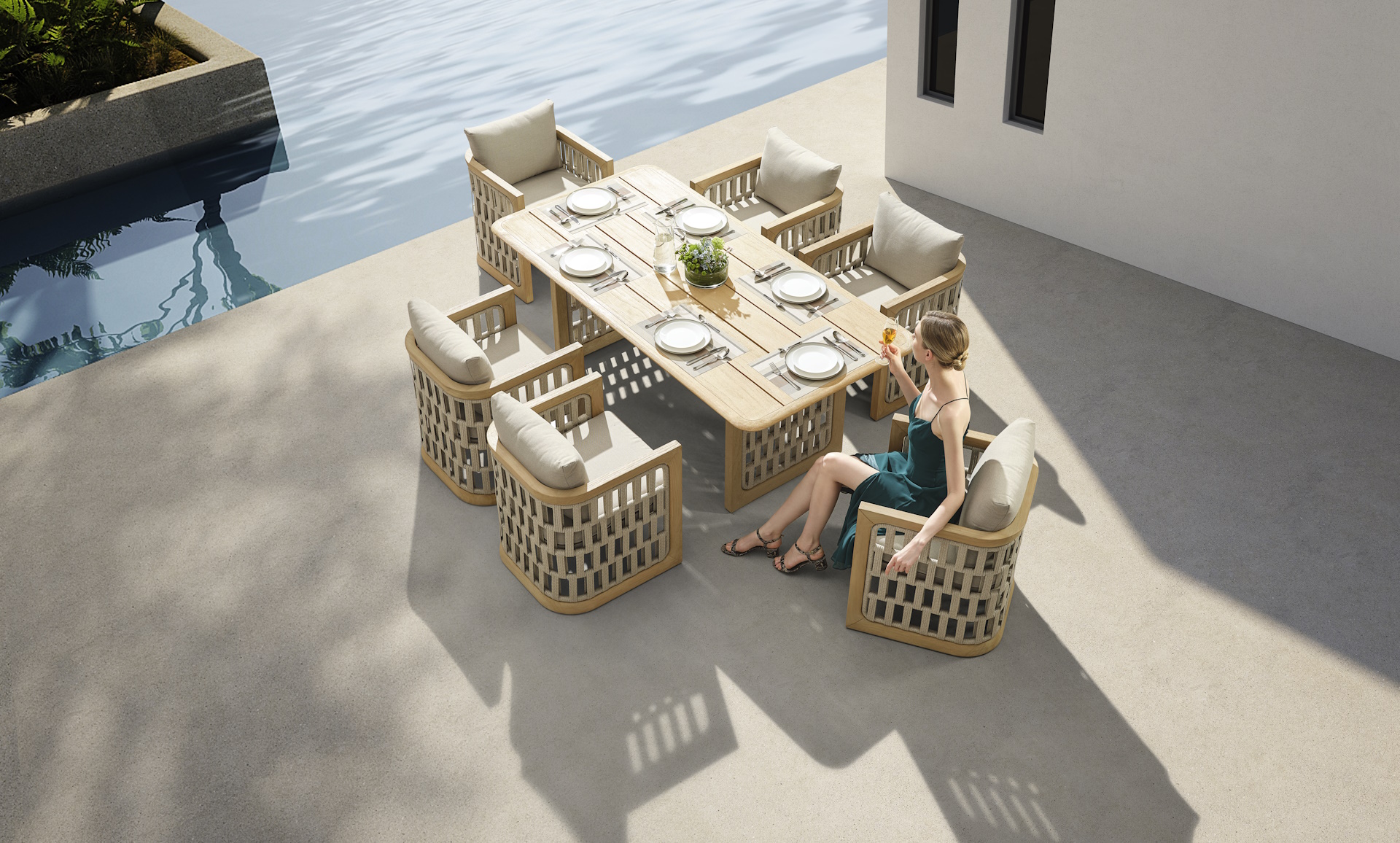 Riva/D7 Dining Set