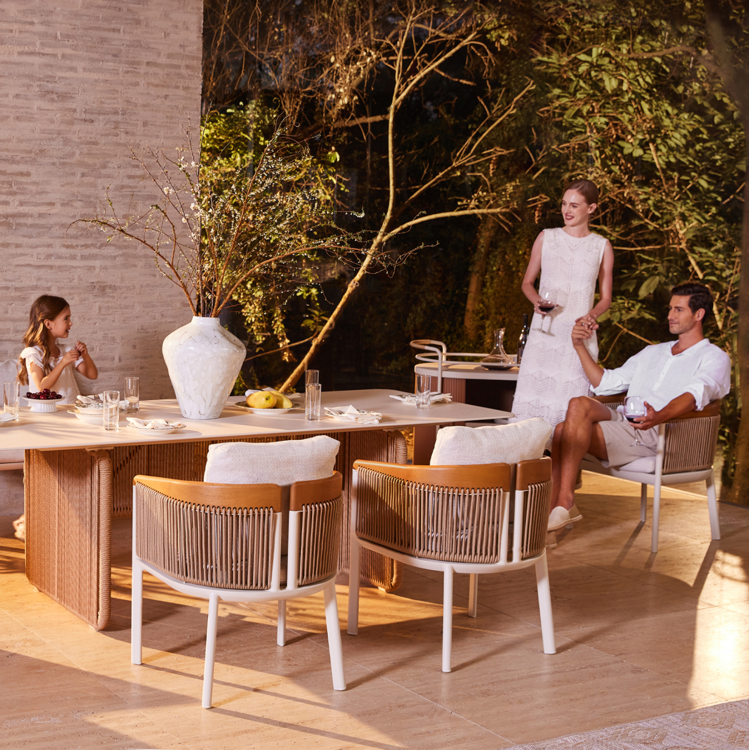 ΠΟΛΥΘΡΟΝΑ ΑΛΟΥΜINIOY ΣΕΙΡΑ ETHEREAL SM6166 ΞΥΛΟ TEAK-P.E.ΣΧΟΙΝΙ-OLEFIN 60x63x84Υεκ