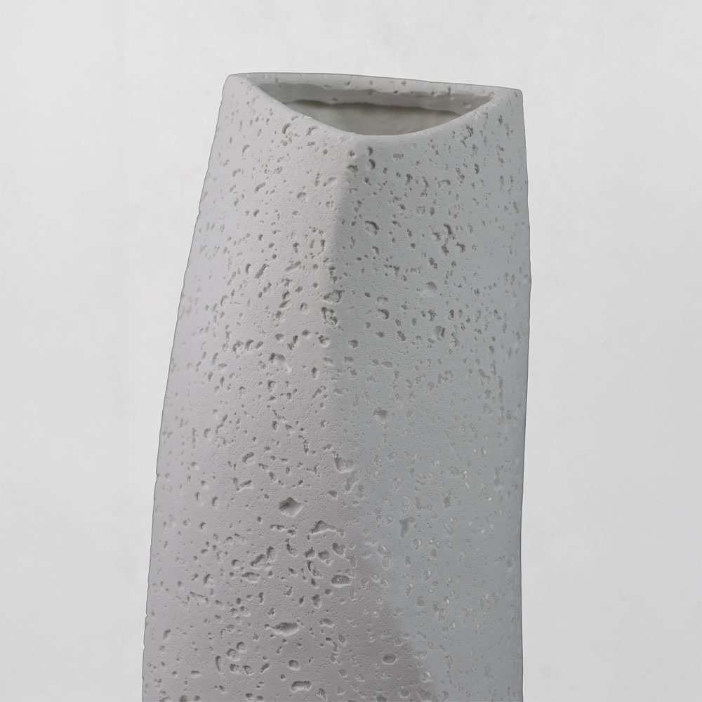VOID III ΒΑΖΟ 16.5×14.5x39cm RESIN ΑΣΠΡΟ