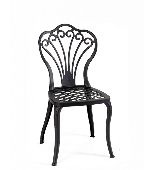 Queen Chair Black
