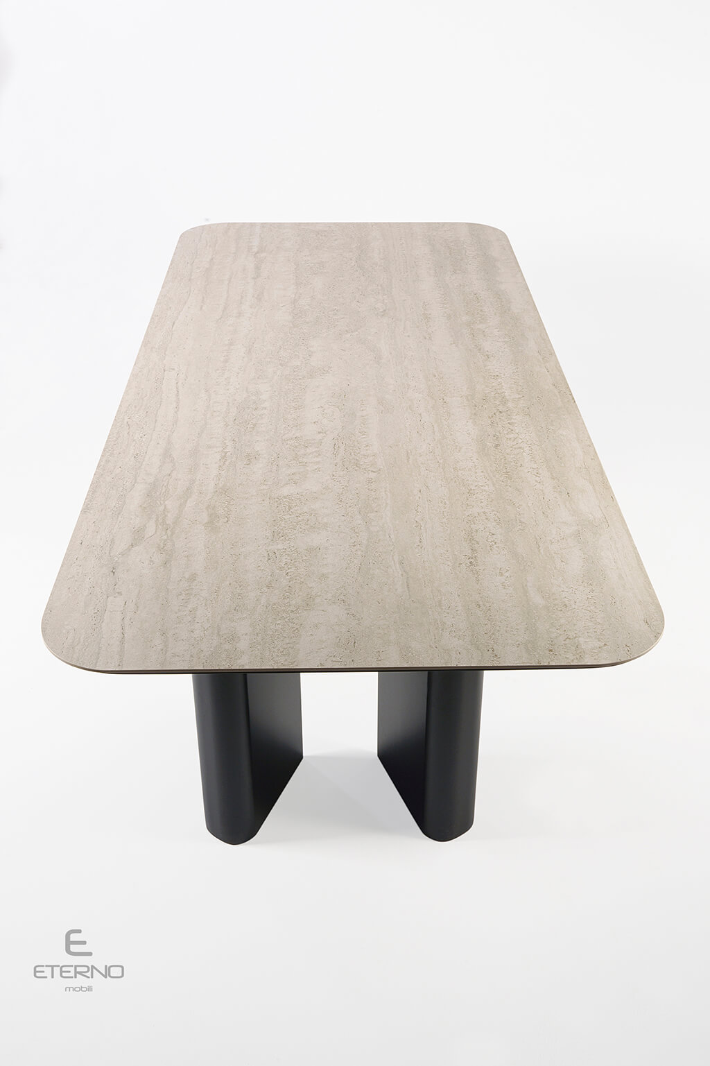 Τραπέζι Smooth Ceramic